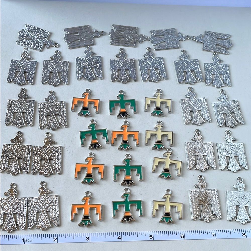 Vintage charms pendant for jewelry making